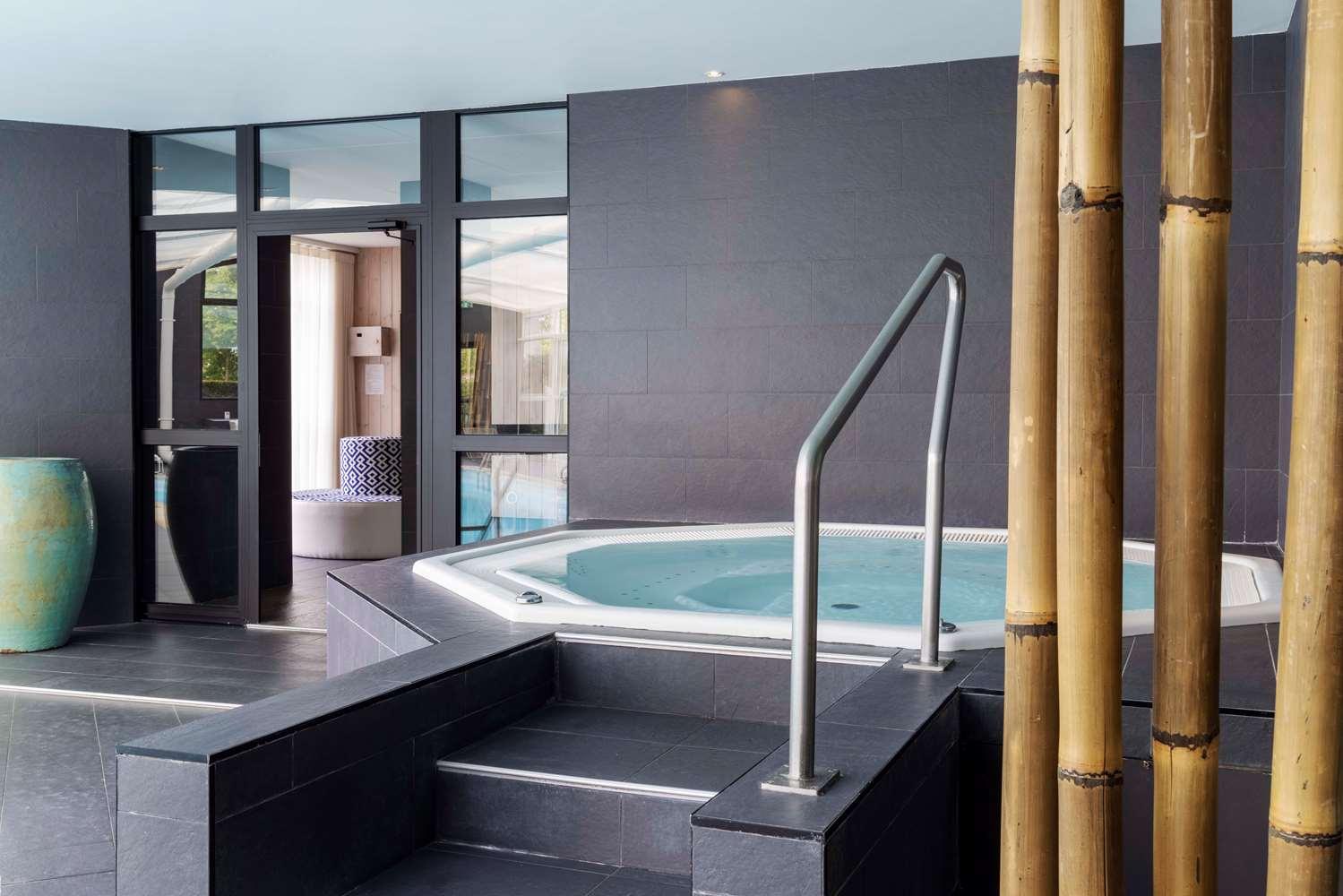 Best Western Plus Le Roi Arthur Hotel & Spa Ploërmel Exteriér fotografie