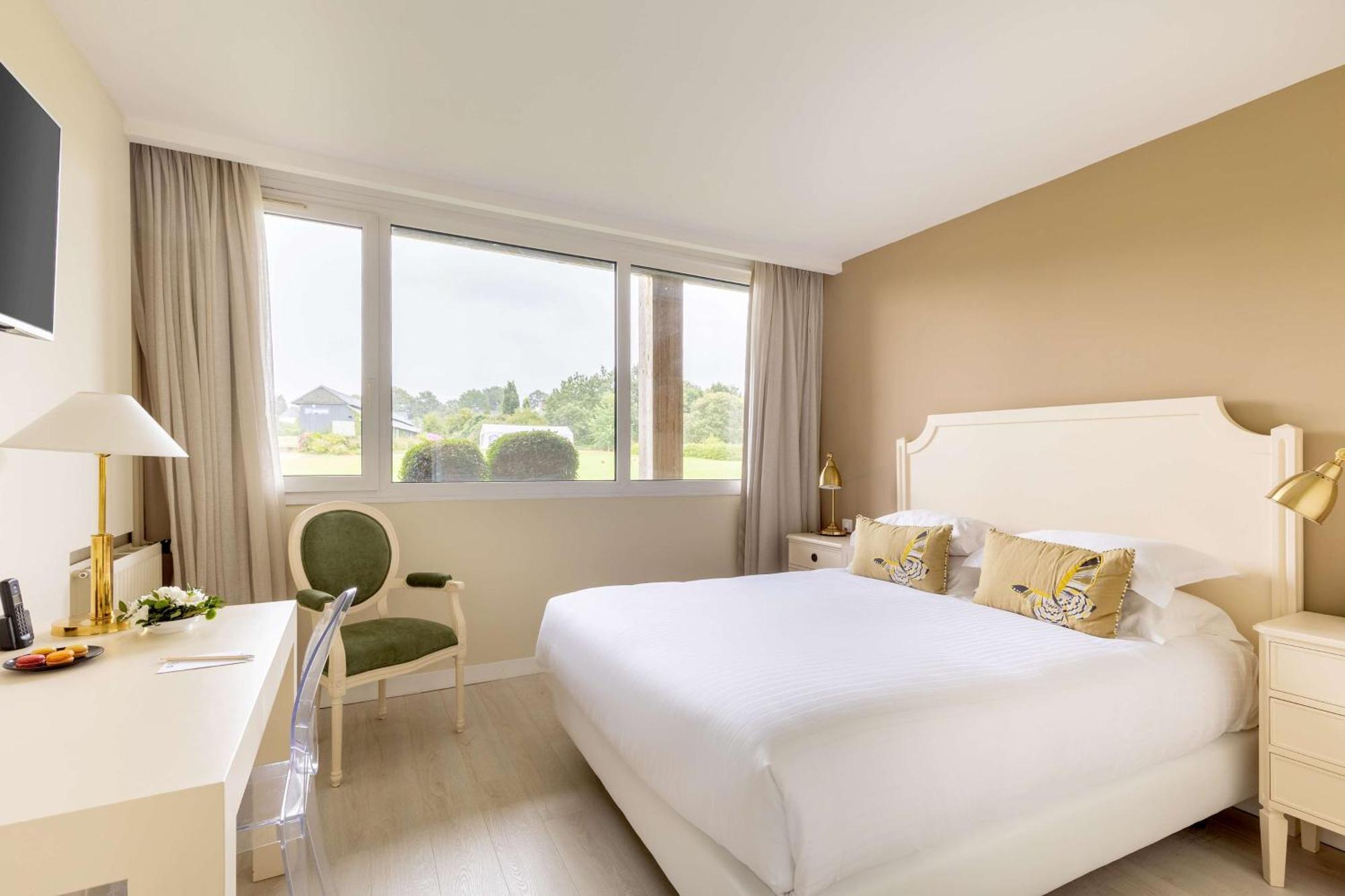 Best Western Plus Le Roi Arthur Hotel & Spa Ploërmel Exteriér fotografie